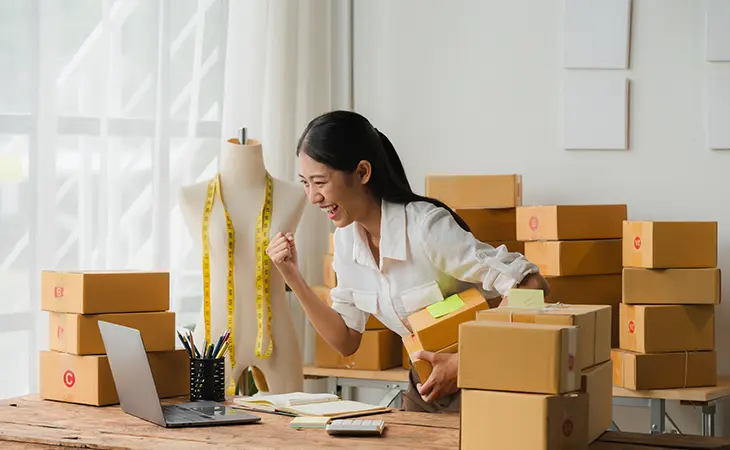 WooCommerce vs Shopify in 2025: Which Is Better? - Rocket Web Designer
