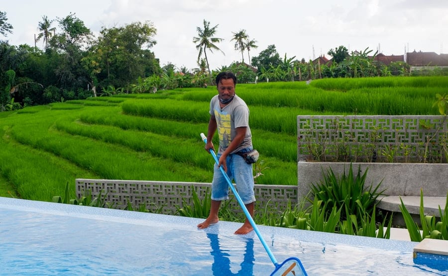 Local SEO for Pool Services in South Florida - Rocket Web Designer